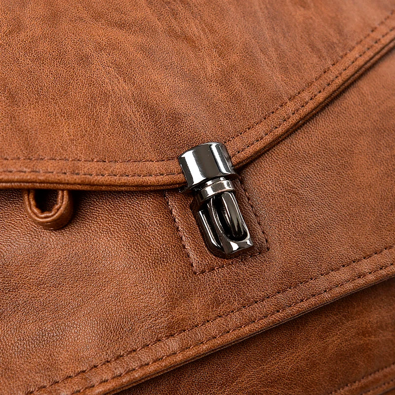 Bolsa Feminina de Couro Tiracolo transversal LaDivina