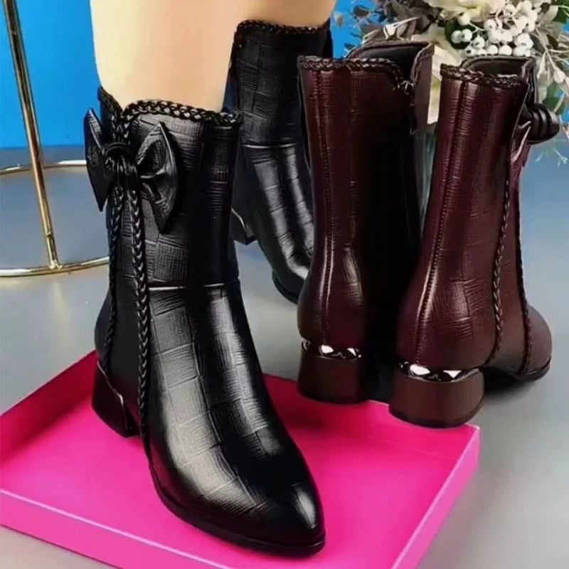 Bota Feminina Inverno Luxcrépia – Elegância e Conforto com Design Atemporal